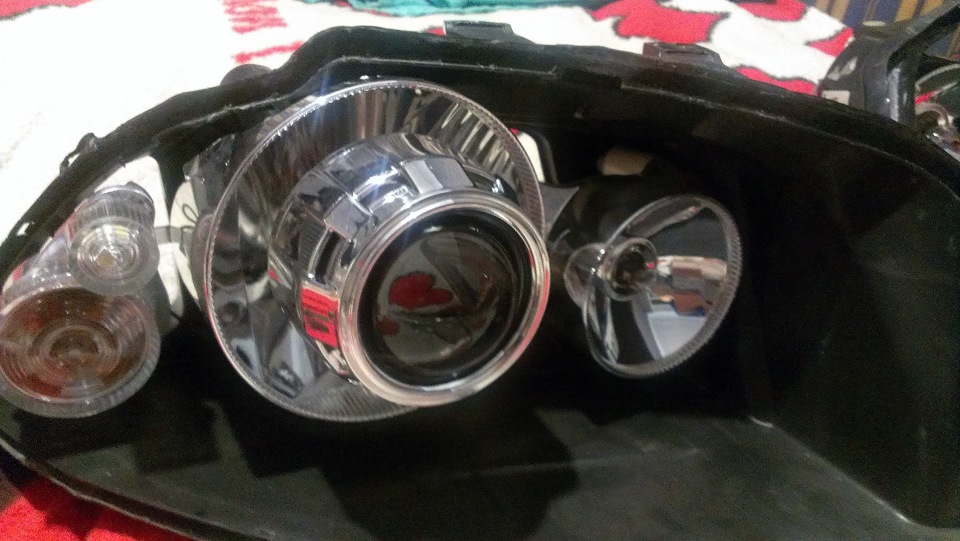 Линза в сборе — SEAT Ibiza (6L)