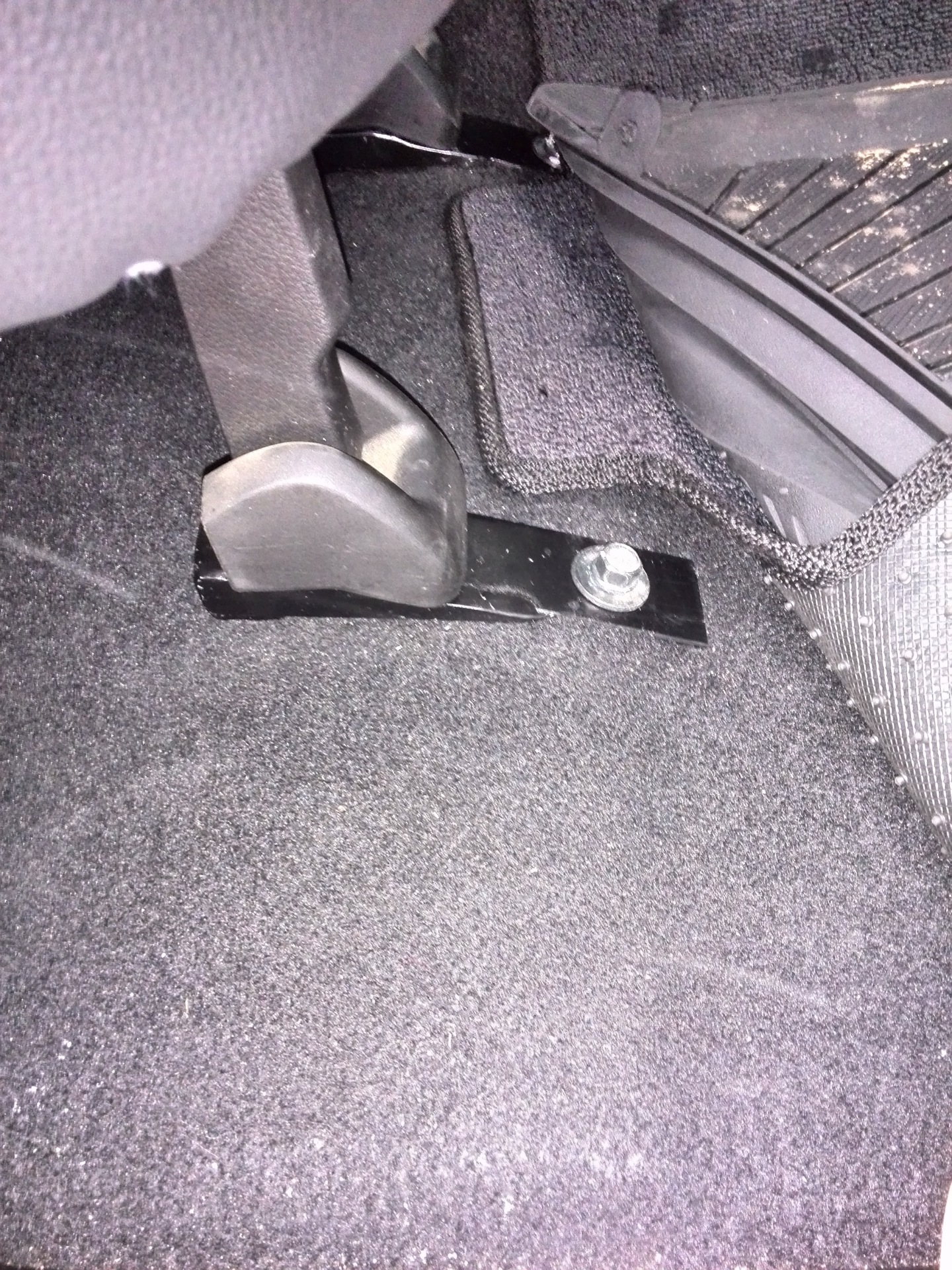 Комплект для сдвига задних сидений на санг енг кайрон. Сдвиг задних сидений ссангйонг кайрон. Механизмы поворота/сдвига сиденья hfm300a hfm300a. Сдвиг задних сидений ssangyong kyron. Проставки для сдвига задних сидений ссангйонг кайрон.