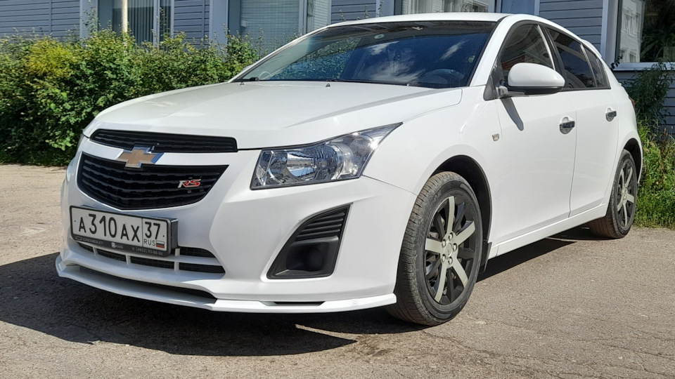 Chevrolet Cruze Hatchback CRUZE STYLE 1.6(109Л.С.)