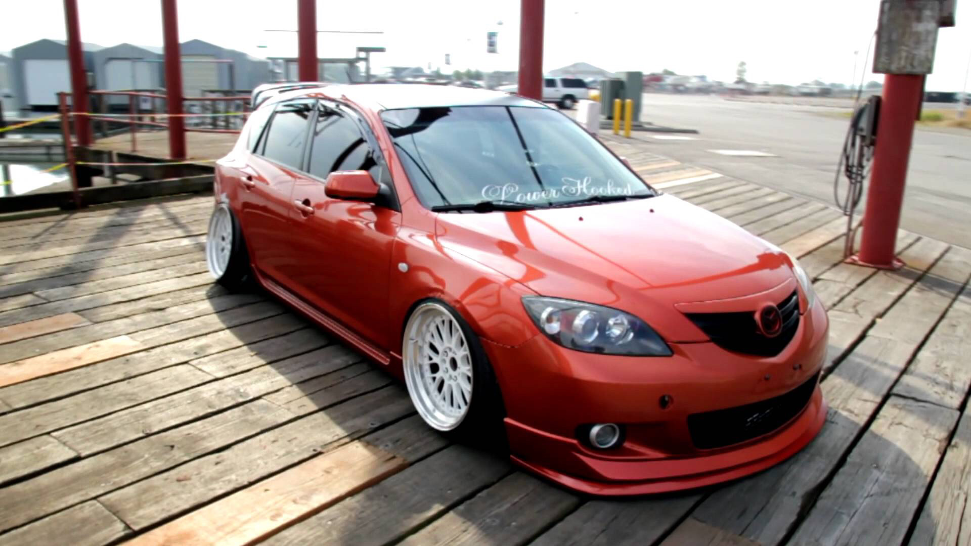 Mazda 3 BL stance