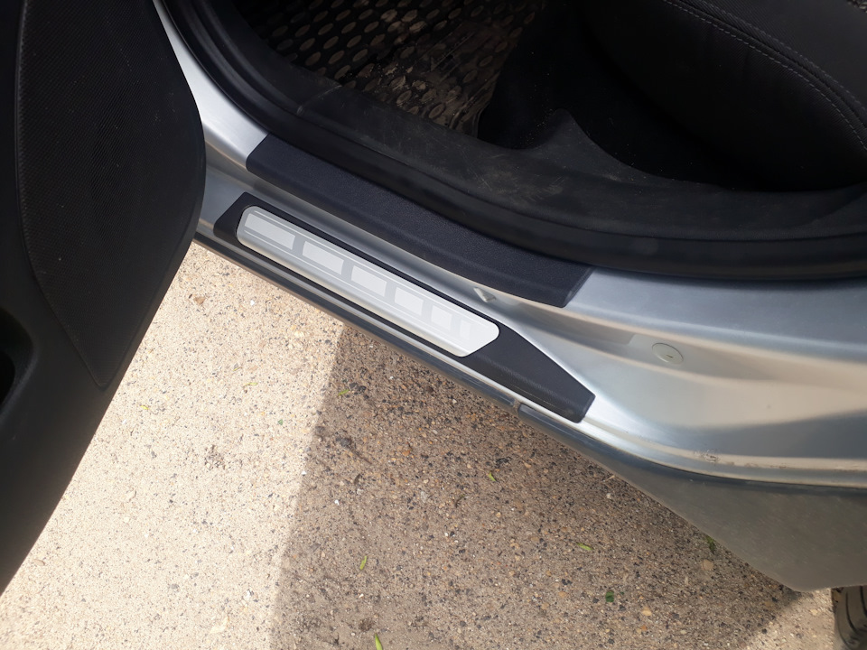 Накладка проема двери. Накладка порога рено аркана 2019. Pt group rlo110401 накладки в проем дверей (4 шт) (abs). Накладка проемов дверей рено логан 1. Накладка проема двери.