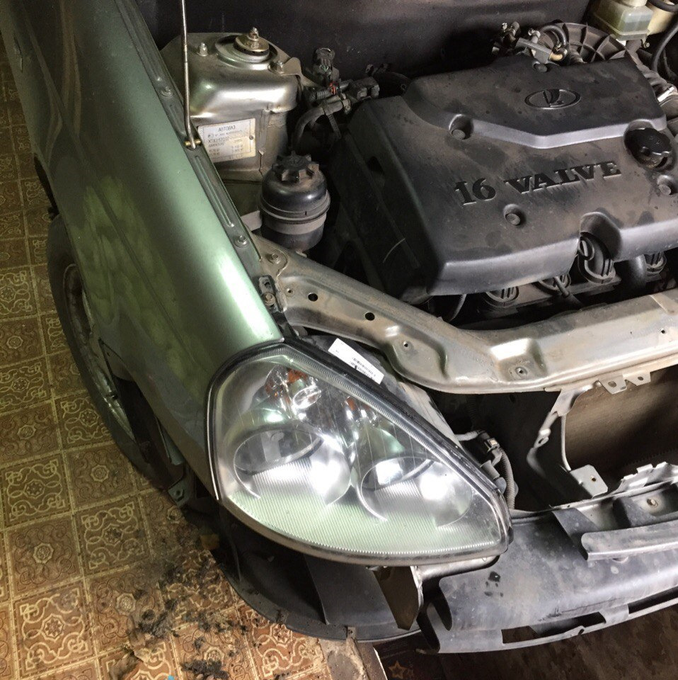 Конденсат в фарах Киржач — Lada Приора седан, 1,6 л, 2008 года ...