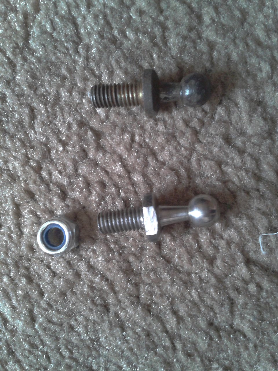 Еще пришлось точить у токаря новые шарнирные штифты так как старые были не очень хорошые — Opel Vectra B