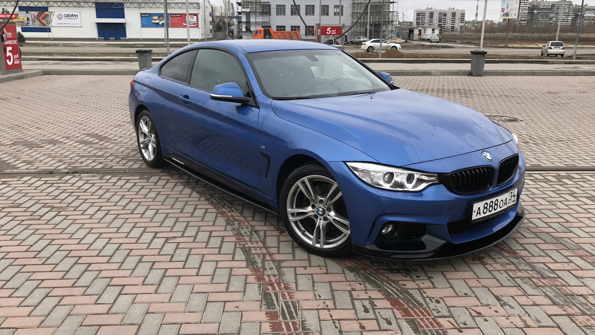 32 синяя. БМВ 430 синяя. 430 БМВ зеленая. BMW 430 авито. Новости Волгоград синяя БМВ.