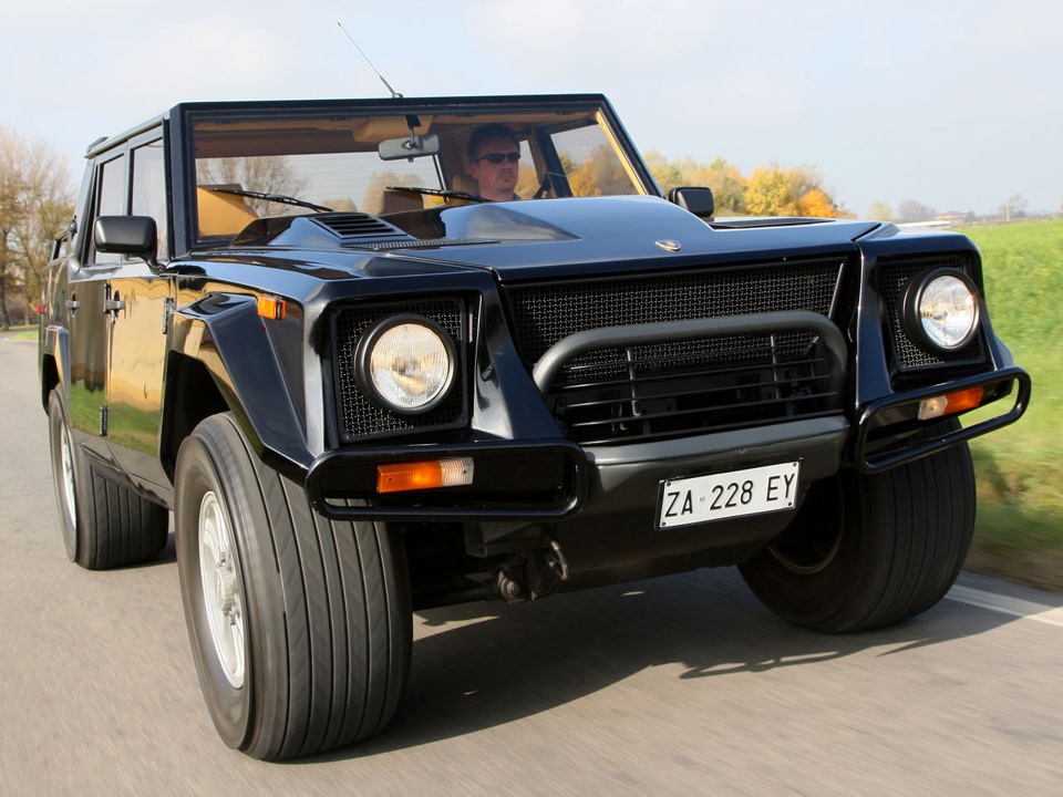 Lamborghini lm002 фото