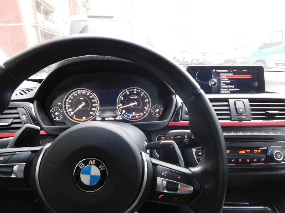 Панель bmw. Блэк панель BMW f30. BMW 3 f10 приборная панель. Black Panel BMW f30. 6wb BMW f30.