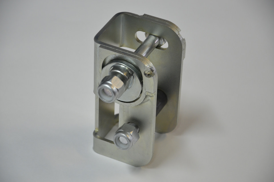 Кронштейн тяги Панара НИВА, Урбан, LADA 4×4, Chevrolet Niva с ...