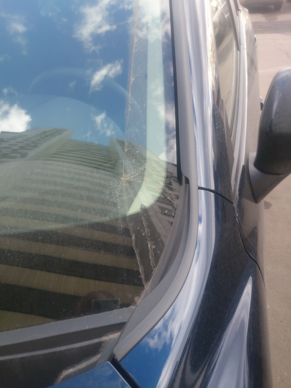 Дефлектор на лобовое стекло и крепление радара — Mazda CX-5 (1G), 2,5 л ...