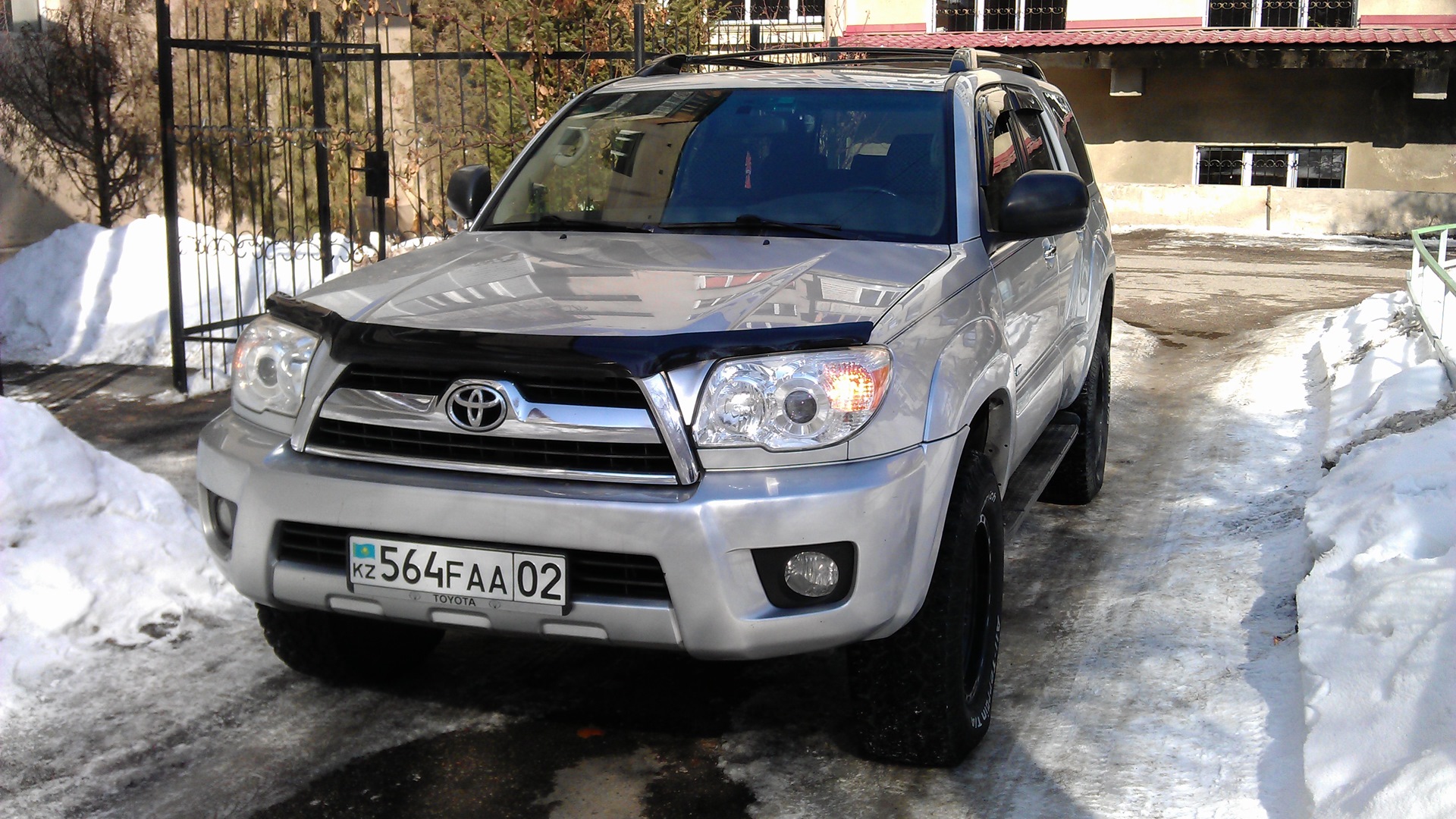 Toyota 4Runner (IV) (215) 4.0 бензиновый 2007 | SR5 на DRIVE2