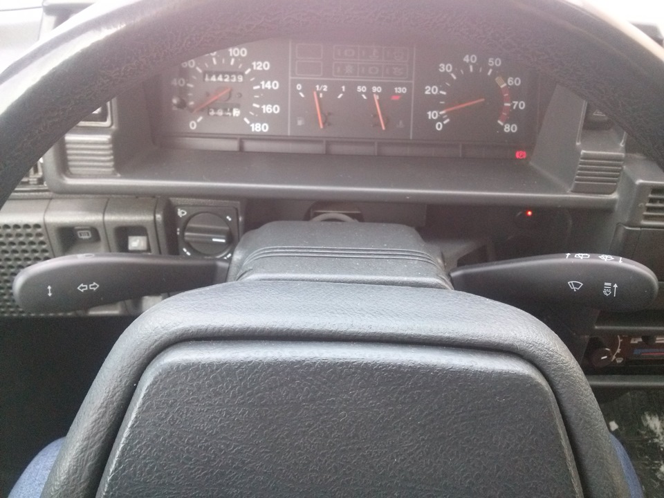 Под рулевые переключатели шевроле нива — Lada 21093i, 1,5 л, 2002 года ...