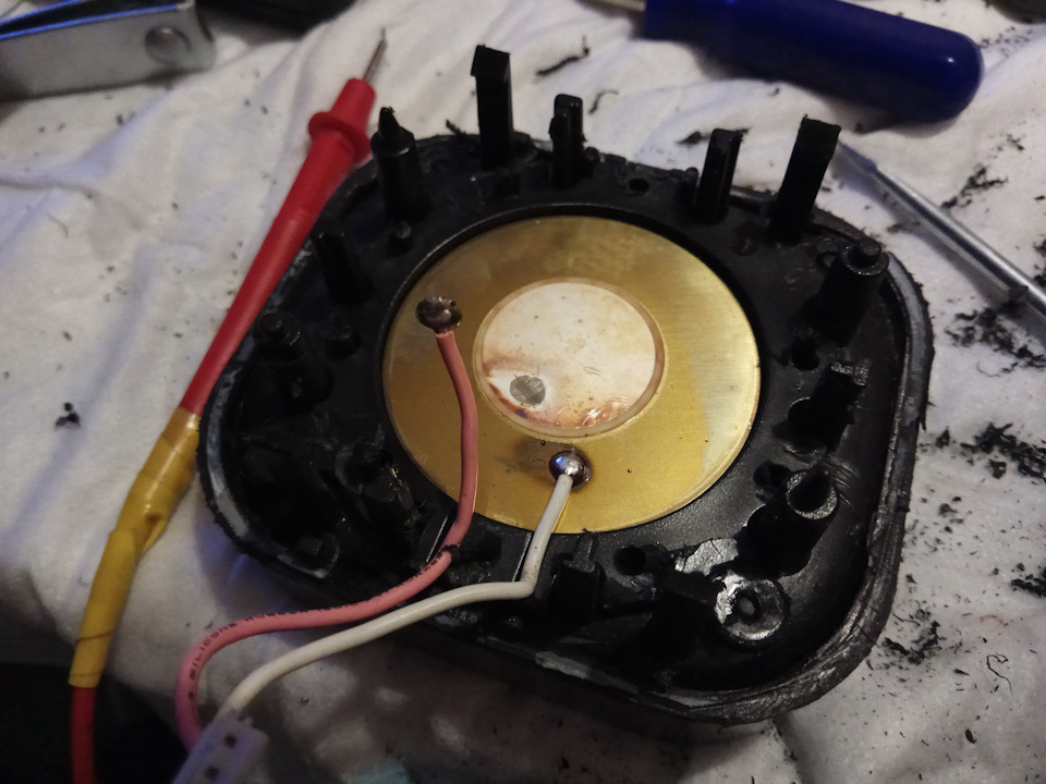 Ремонт сирены сигнализации — Volvo XC70 II, 2,4 л, 2001 года | своими ...