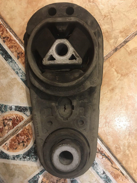 8200276361 Выключатель концевой педали тормоза RENAULT | Запчасти на DRIVE2