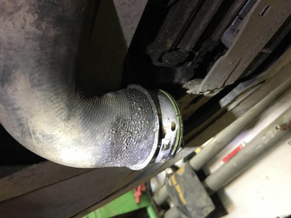 _=11=_ Свист из под капота-найдено. — Volkswagen Passat Variant (B6), 2 ...