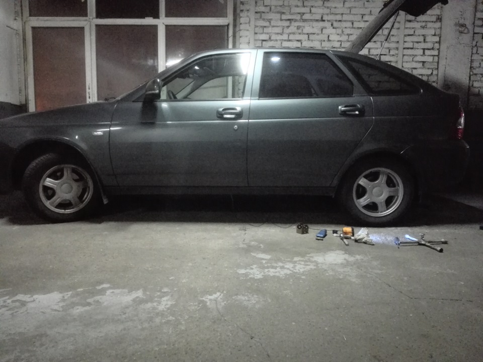 Фото в бортжурнале LADA Приора хэтчбек