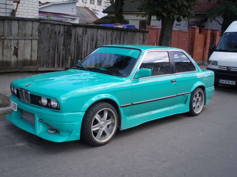 bmw-3-series-coupe-e30-2-1983