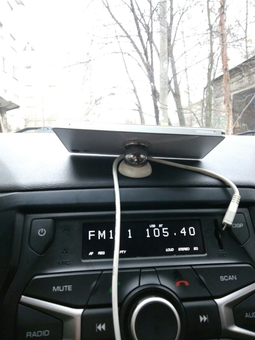 5df3c9es 960 держатель телефона в весту фото