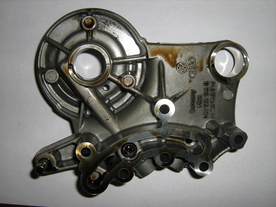 кронштейн — Skoda Octavia A5 Mk2