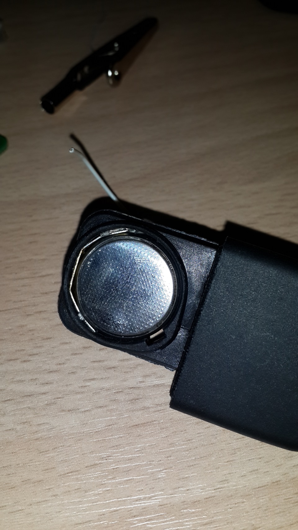 Вставляем брелок от сигнализации в выкидной ключ. Часть 2 — Mercedes ...