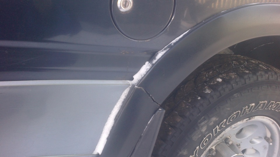 куплю накладки на задние крылья — Opel Frontera A Basic, 2,3 л, 1992 ...