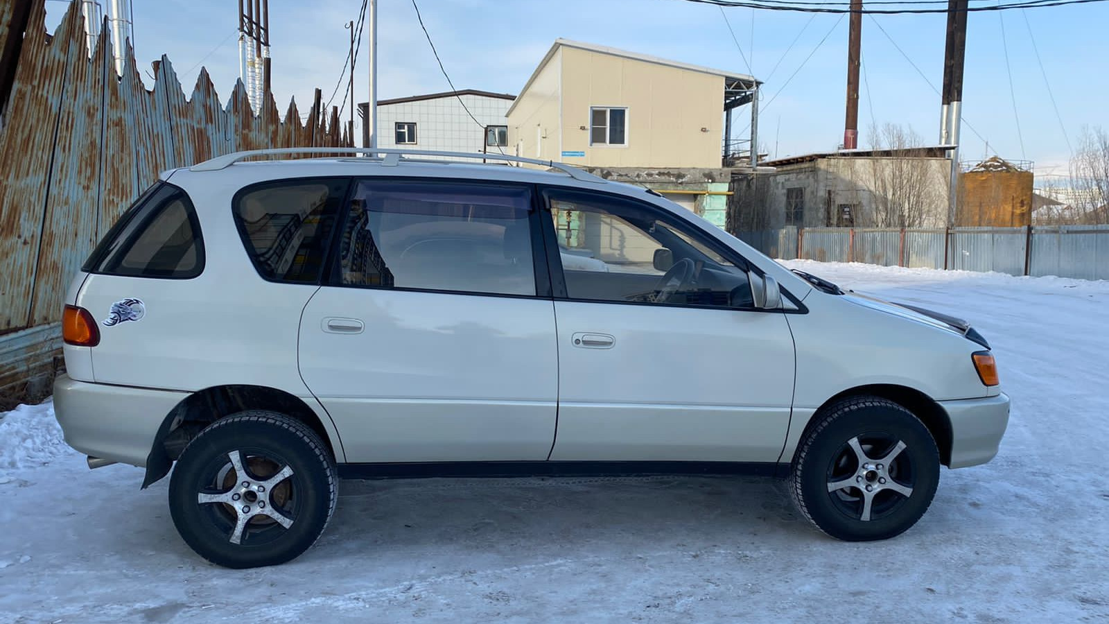 Toyota Ipsum (10) 2.0 бензиновый 1998 | на DRIVE2