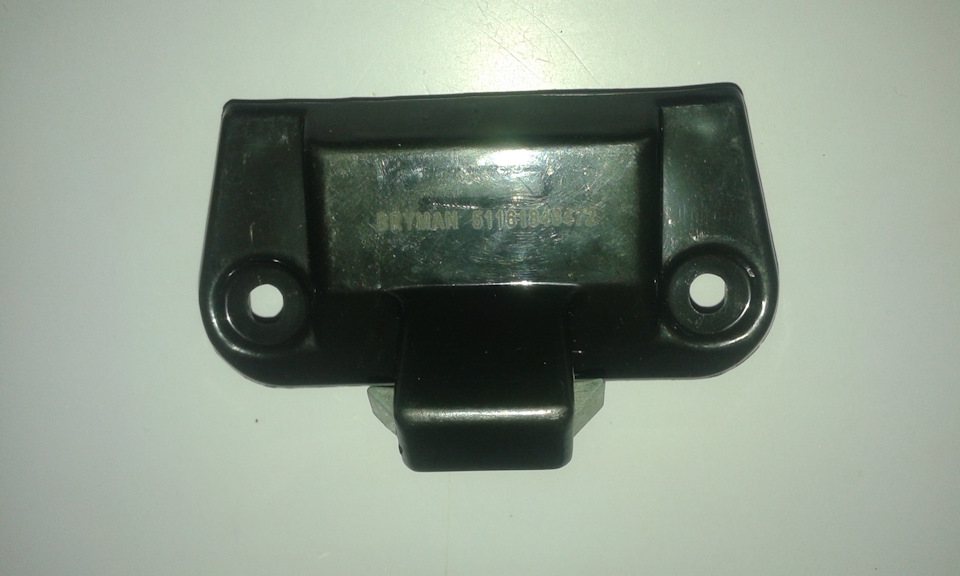 5e01d2ds 960 Как открыть бардачок бмв е34