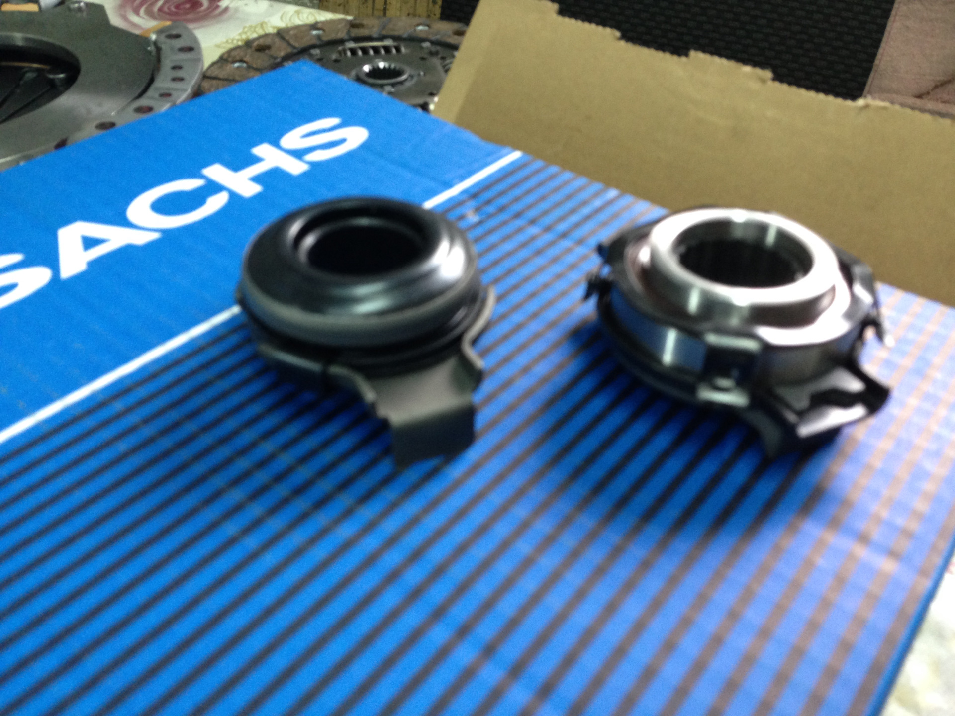 Выжимной подшипник приора валео. Выжимной на приору. Выжимной на приору. Выжимной подшипник сцепления приора 16 клапанов. Подшипник выжимной 2170 артикул.