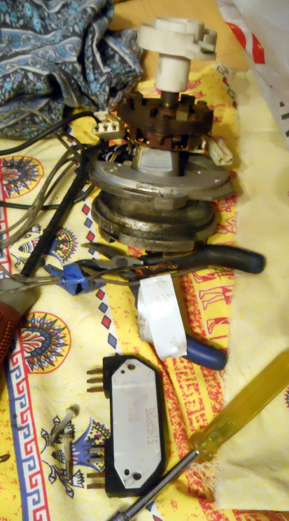 Разборка трамблера и проблемы с ХХ — Opel Kadett E, 1,6 л, 1987 года ...