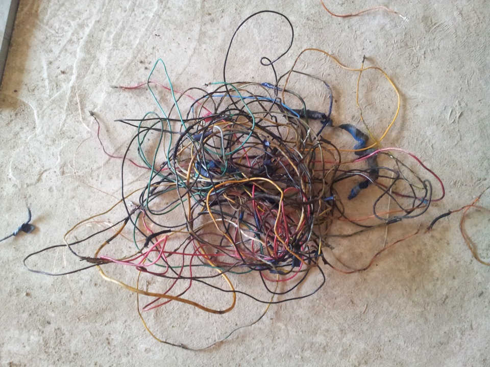 Полная замена проводки — ЛуАЗ 969, 1,2 л, 1986 года | электроника | DRIVE2