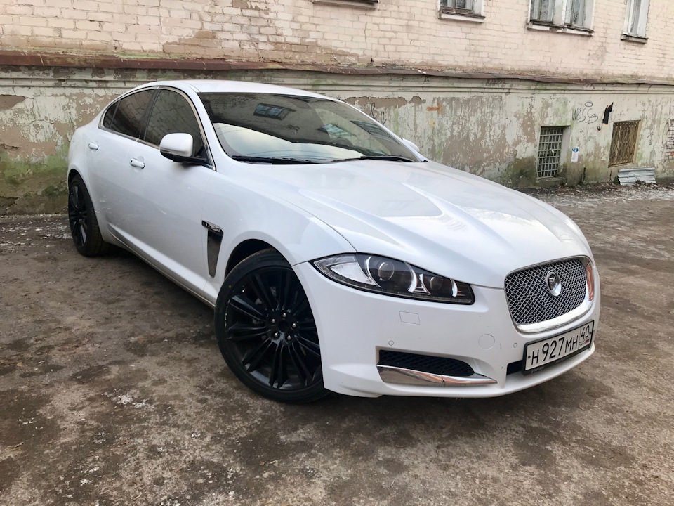 Jaguar XF 2013 Р±РµР»С‹Р№