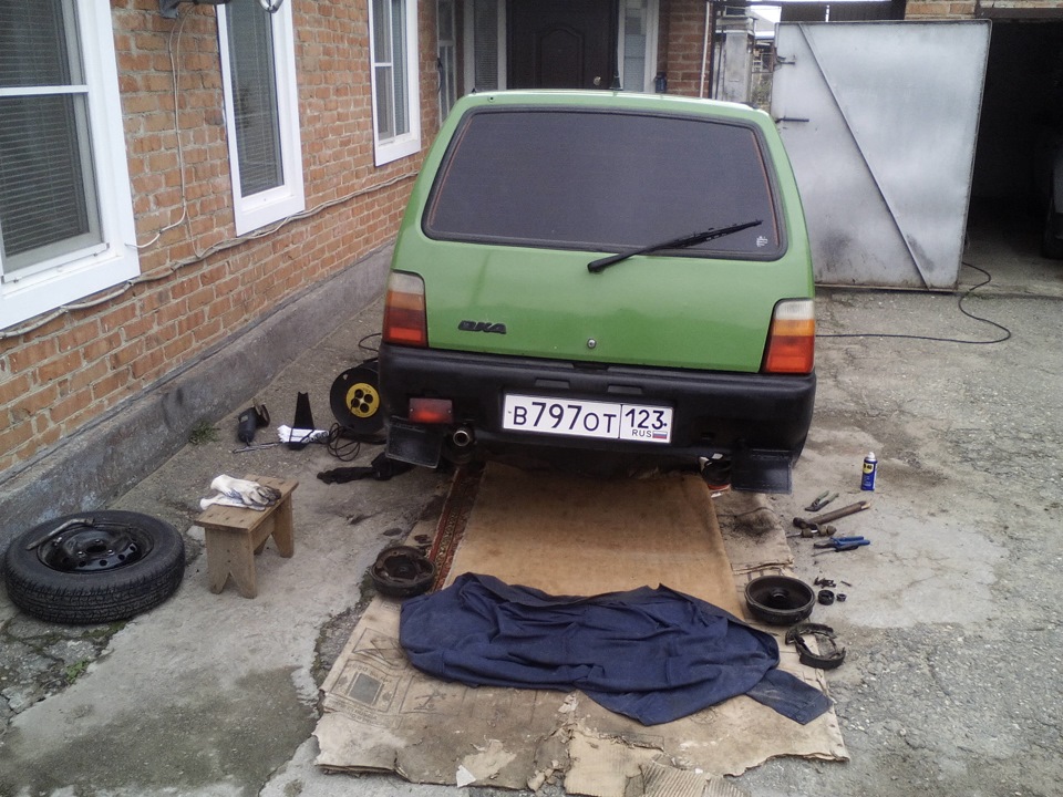 Ручник теперь работает… — Lada Ока 11113, 0,7 л, 1998 года | своими ...
