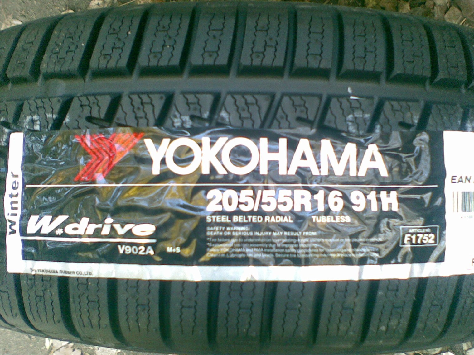 Yokohama 205 55r16