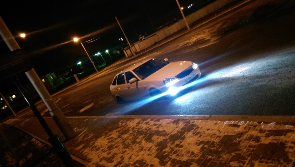 -45-[просто так] — Lada Приора хэтчбек, 1,6 л, 2011 года | просто так ...
