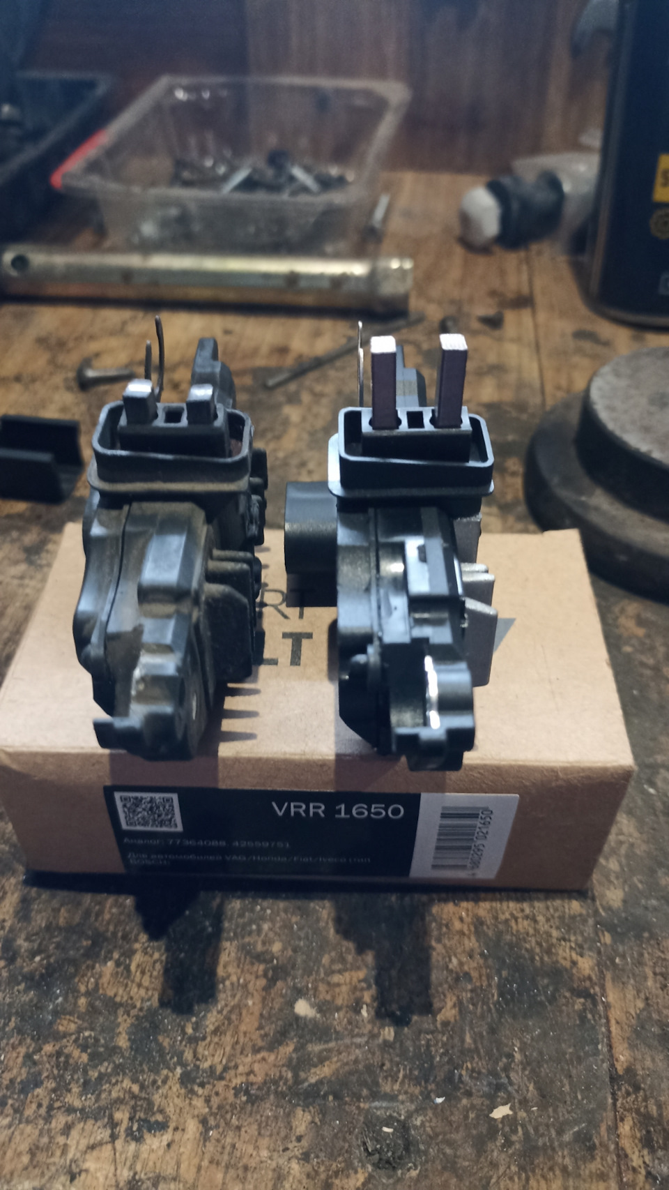 VRR1650 Регулятор напряжения генератора VAG/Honda/Fiat/Iveco (тип BOSCH ...