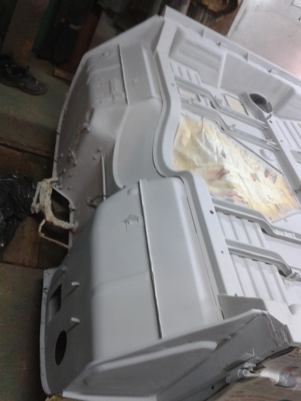 Подготовка к покраске и оброюотки днища — УАЗ 469, 2,5 л, 1973 года ...