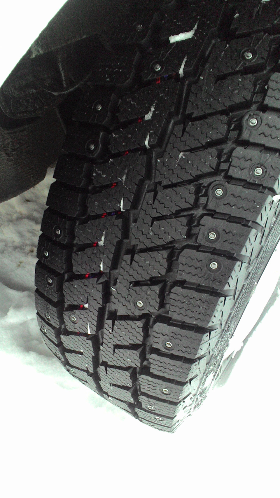 Nord frost van 2. Gislaved Nord Frost van 2. Gislaved Nord Frost van 205/65 r16c. Nord Frost van 2 SD. Автомобильная шина Gislaved Nord Frost van 185/r14 102/100q зимняя шипованная.