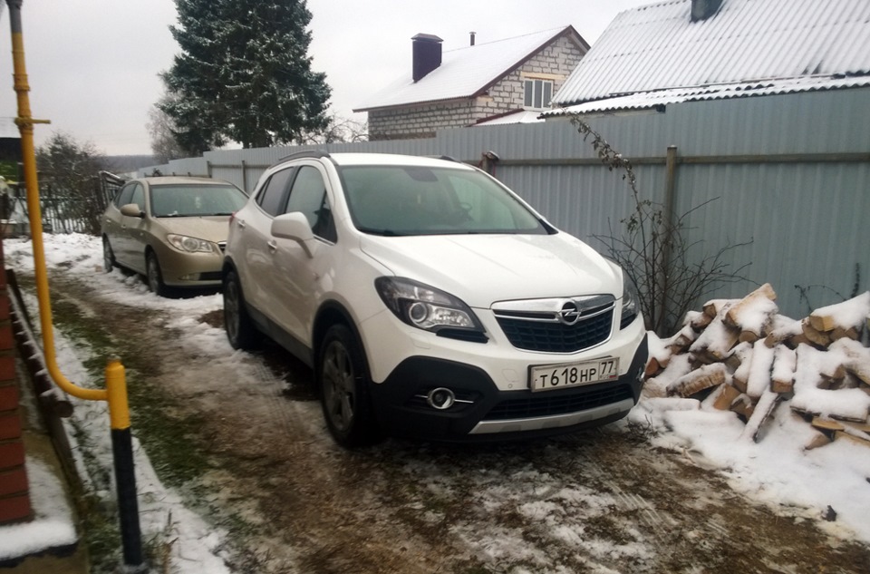 Стою на дороге в летнюю резину обутый. — Opel Mokka (1G), 1,8 л, 2013 ...