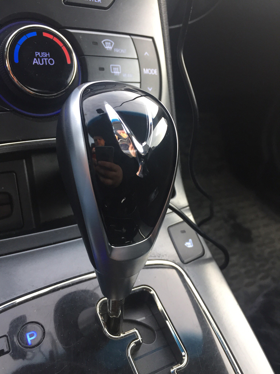 Ручка КПП от новой Sonat'ы — Hyundai Genesis Coupe, 2 л., 2011 года ...