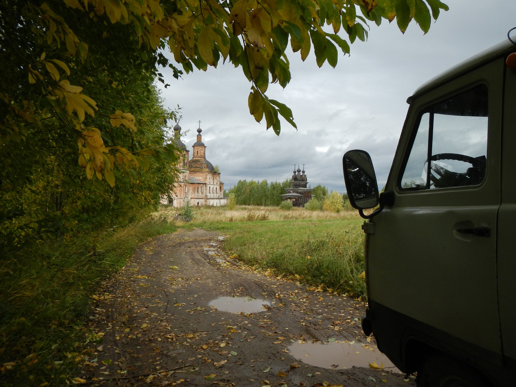 Красноборск архангельская область. Тюшевская Красноборский район Архангельской области. Красноборский монастырь. Мостовая деревня Красноборского района Архангельской области. Деревня Дябрино Архангельская область.