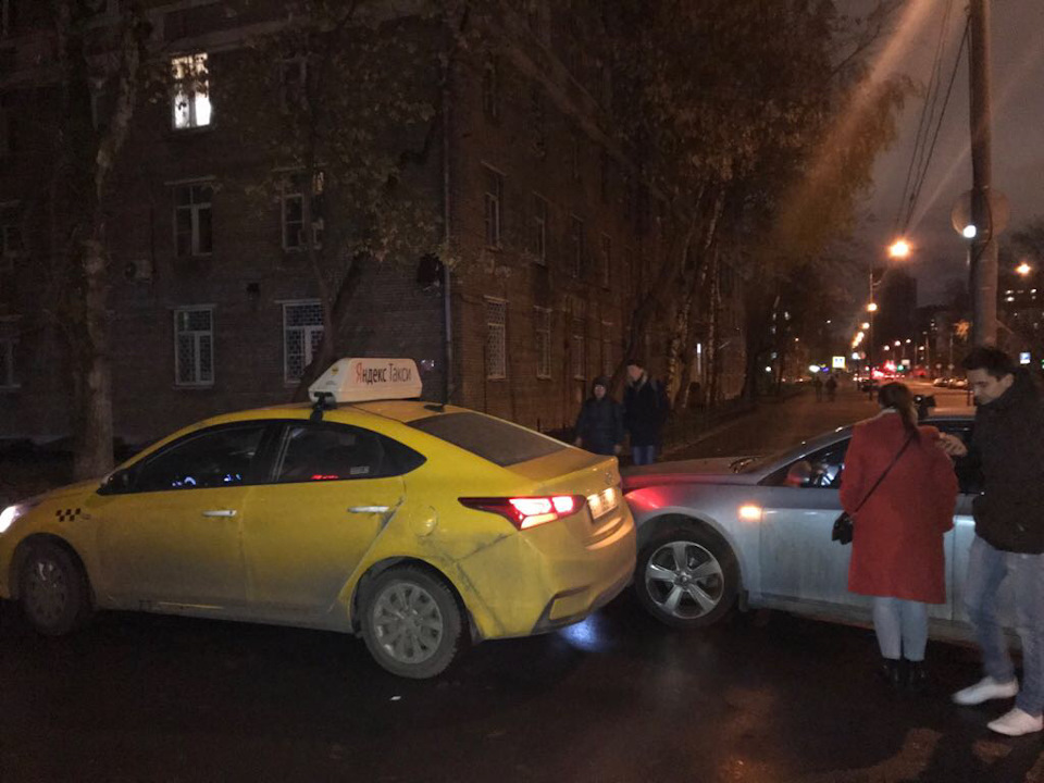 Ищу юбилейный бампер желательно передний — Chevrolet Cruze (1G), 1,8 л ...