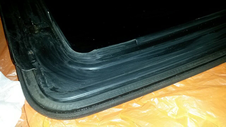 Коррозия убила каркас люка — Volvo 780, 2,3 л, 1989 года кузовной