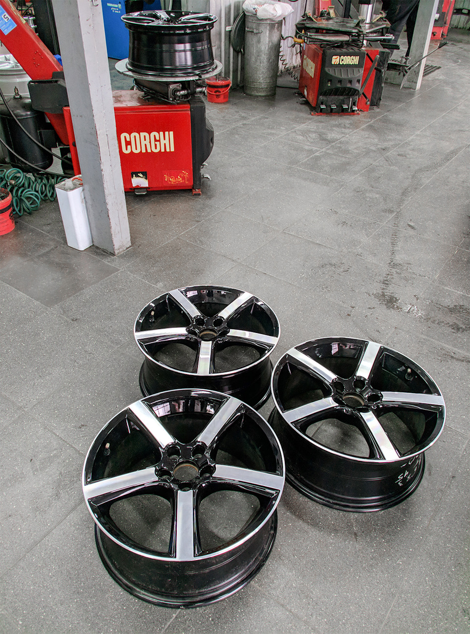 Фото в бортжурнале Volvo V70 III