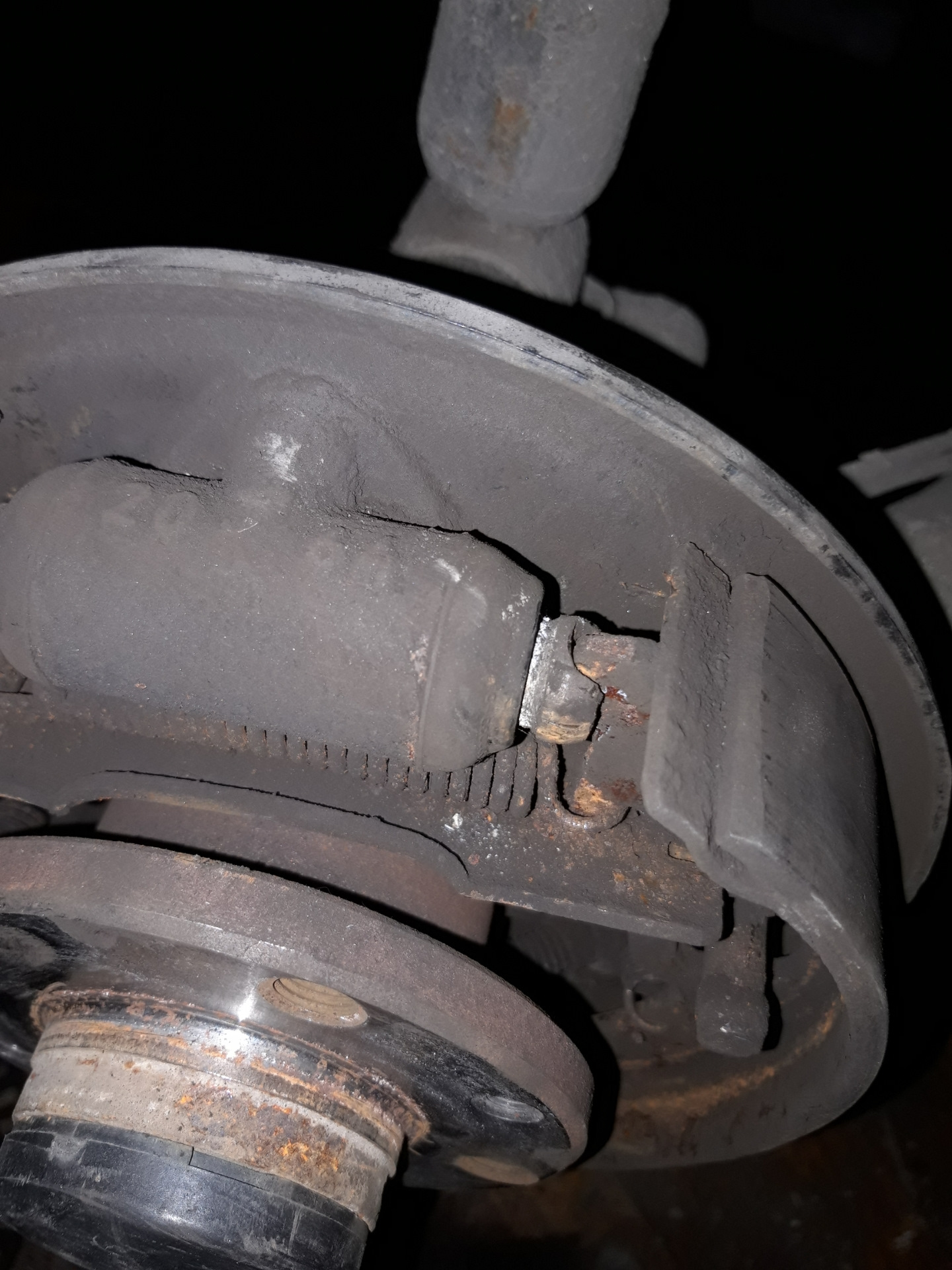 Большое ТО тормозной системы — Lada Гранта, 1,6 л, 2017 года ...