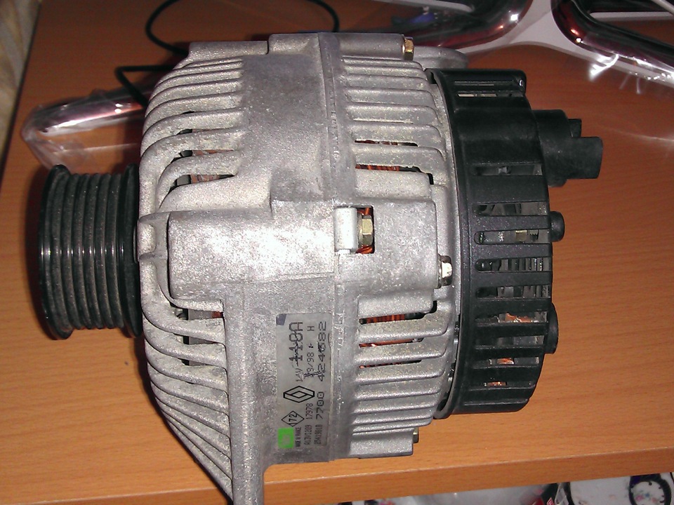 генератор 110а renault 7 700 424 582 генератор 110а renault 7 700 424 582