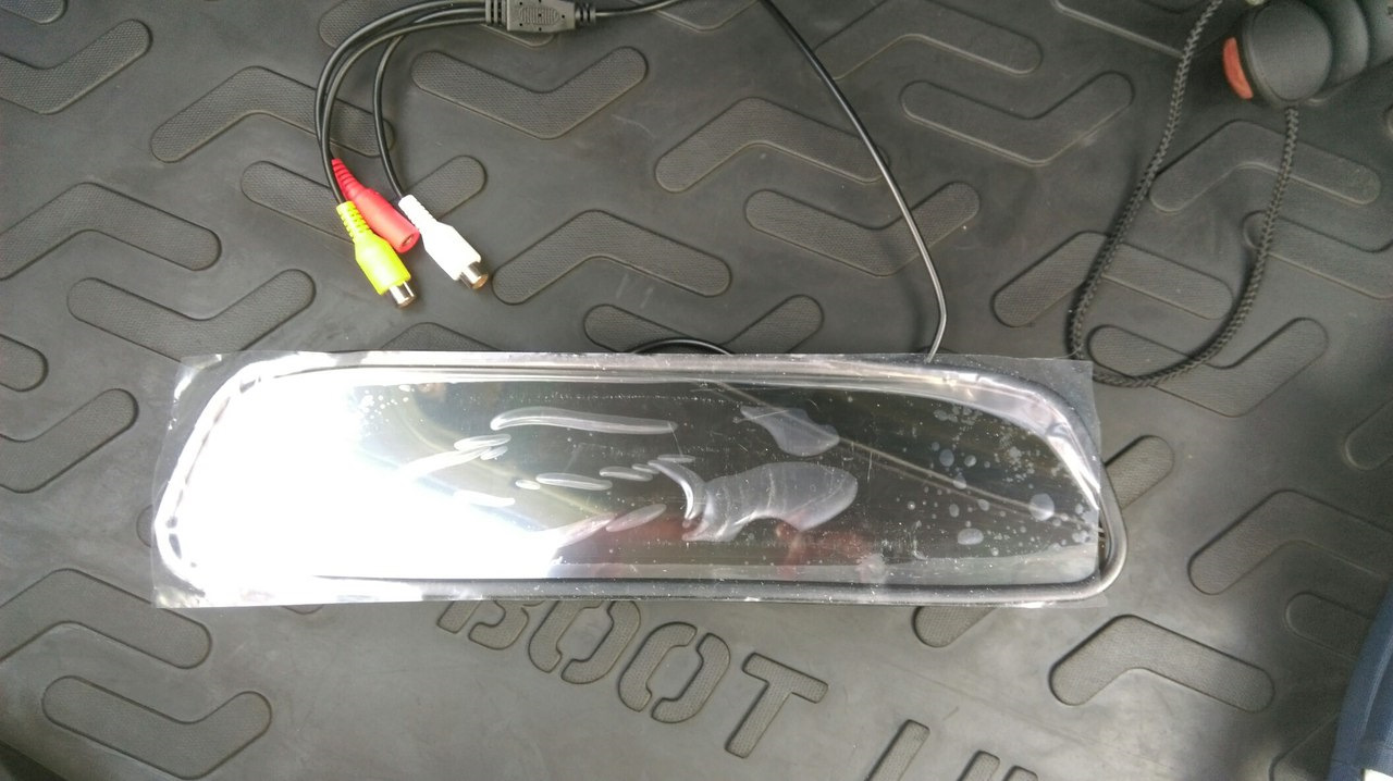 Установил камеру заднего хода. Альмера н16. — Nissan Almera II (N16), 1 ...