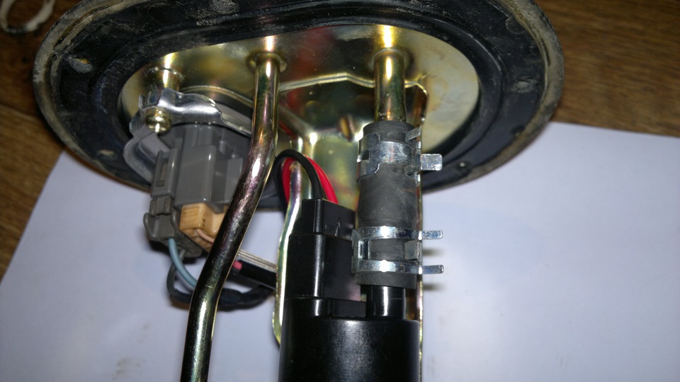 Топливный насос Denso DFP-0106 — Toyota Celica (200), 2 л, 1997 года ...