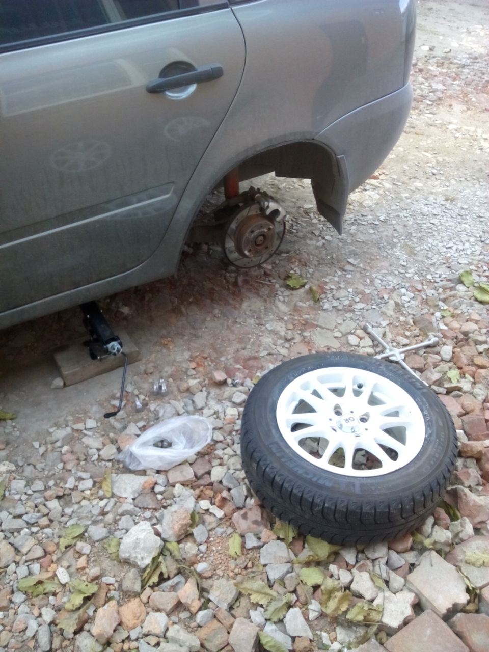 Photo from the logbook Lada Kalina sedan