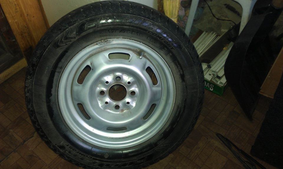 продам новую летнюю резину 175-70-13 — Toyota E120, 1,5 л., 2001 года ...