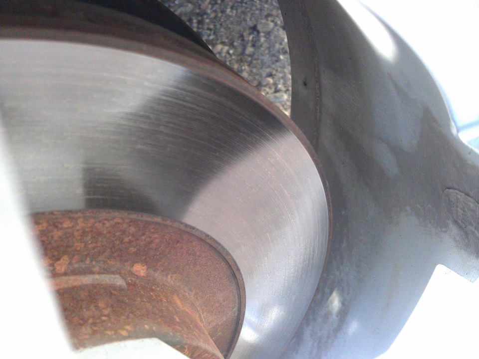 Колодки Hankook Frixa S1 не пылят, и равномерно трут диск — Lada Гранта ...