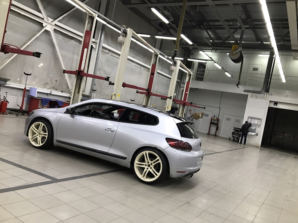 VW Scirocco на ВОССЕНАХ