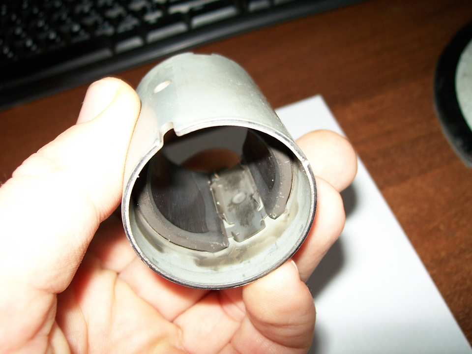 Магниты собраны в отдельном корпусе…и не рассыпаются… — Ford S-Max (1G)